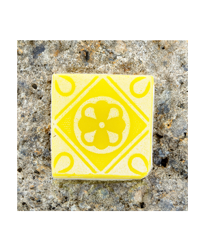 Bague fantaisie carré jaune imitation faïence Bagues gourmandes et en pâte polymère