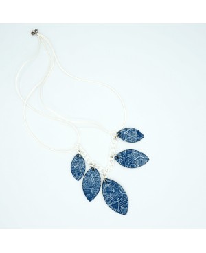 A half-length blue and white statement necklace. Mid-length necklaces