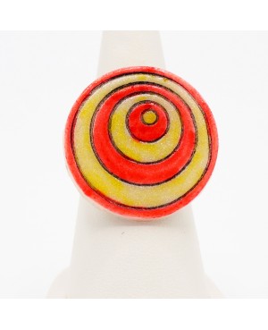 Bague fantaisie avec des cercles jaune et orange Bagues gourmandes et en pâte polymère