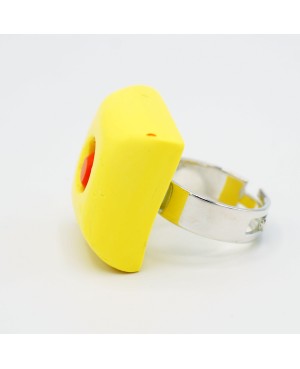 Bague carrée jaune avec centre orange Bagues gourmandes et en pâte polymère