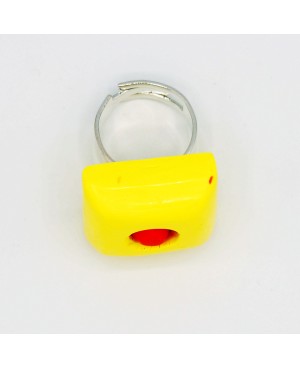 Bague carrée jaune avec centre orange Bagues gourmandes et en pâte polymère