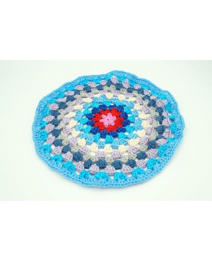 Napperon rond en crochet fait main multicolore – Décoration de table artisanale chic