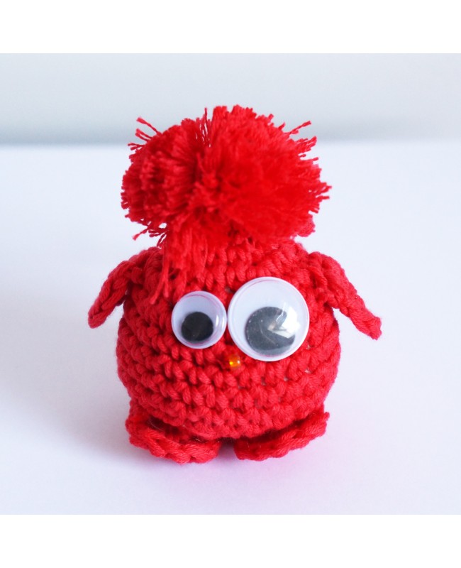 Piou-piou rouge réalisé au crochet