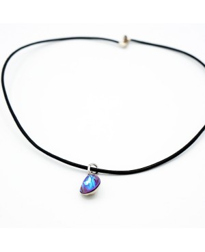 Pendentif poire bleu-violet en cristal – Collier ras-du-cou