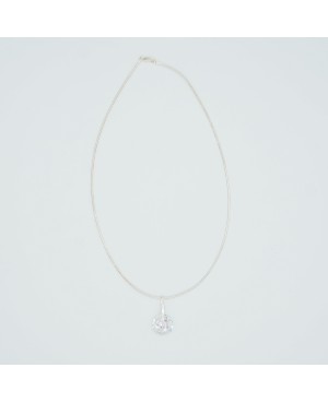 Collier ras-du-cou pendentif cristal transparent en argent