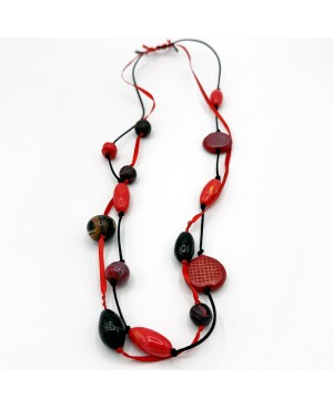 Sautoir rouge et noir en argile polymère - bijou fait main