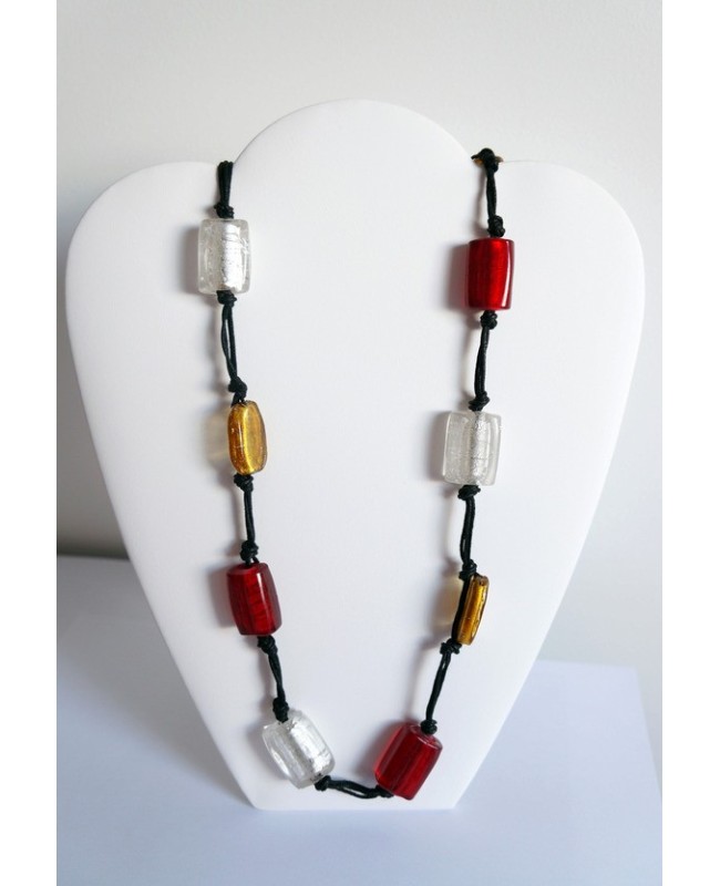 Collier ou sautoir jaune, rouge et blanc en perles en verre