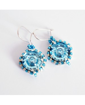 Boucles d'oreilles fantaisies bleues et argentées Boucles d'oreilles