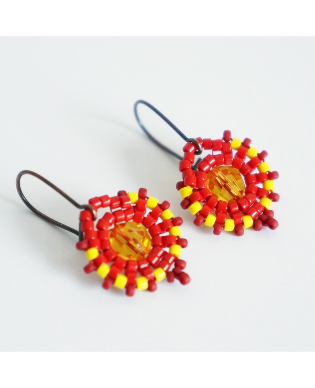 Boucles d'oreilles rondes jaunes et rouges